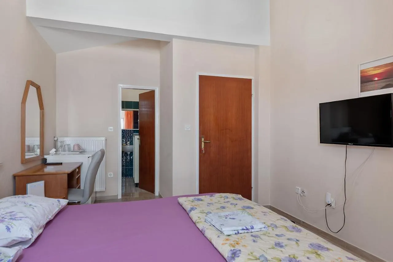 Aparthotel Vila Danica Dobropoljana