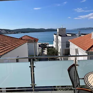  Apartment Cavar Kroatien